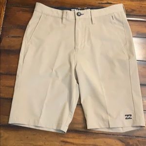 Billabong shorts